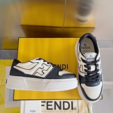 Fendi Low Shoes